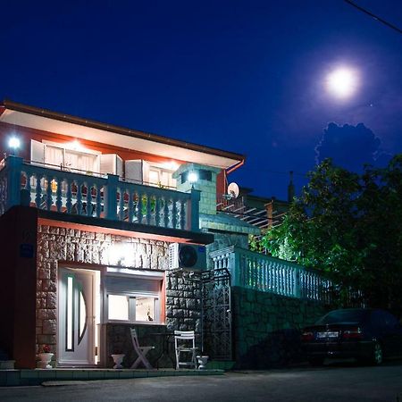 Apartment Laura Сень Экстерьер фото