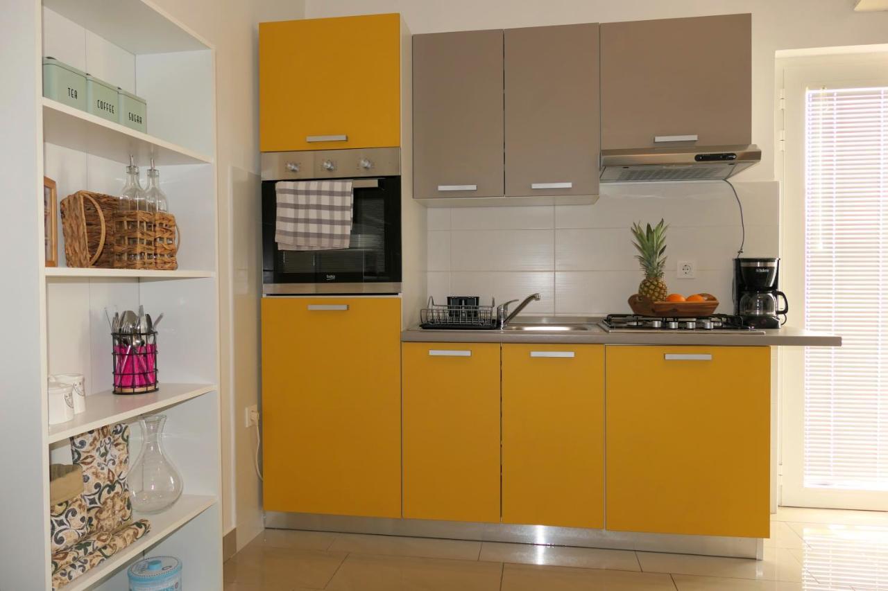 Apartment Laura Сень Экстерьер фото