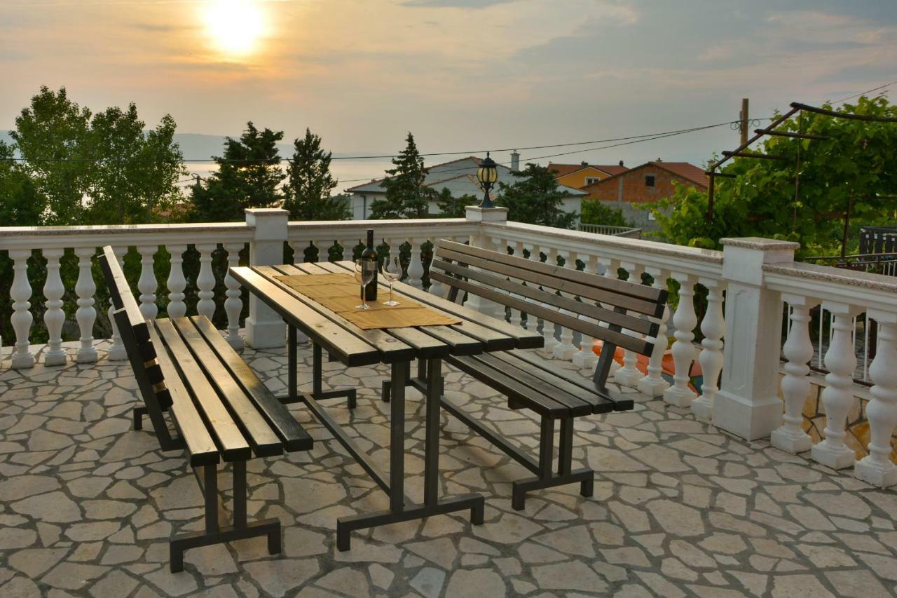 Apartment Laura Сень Экстерьер фото